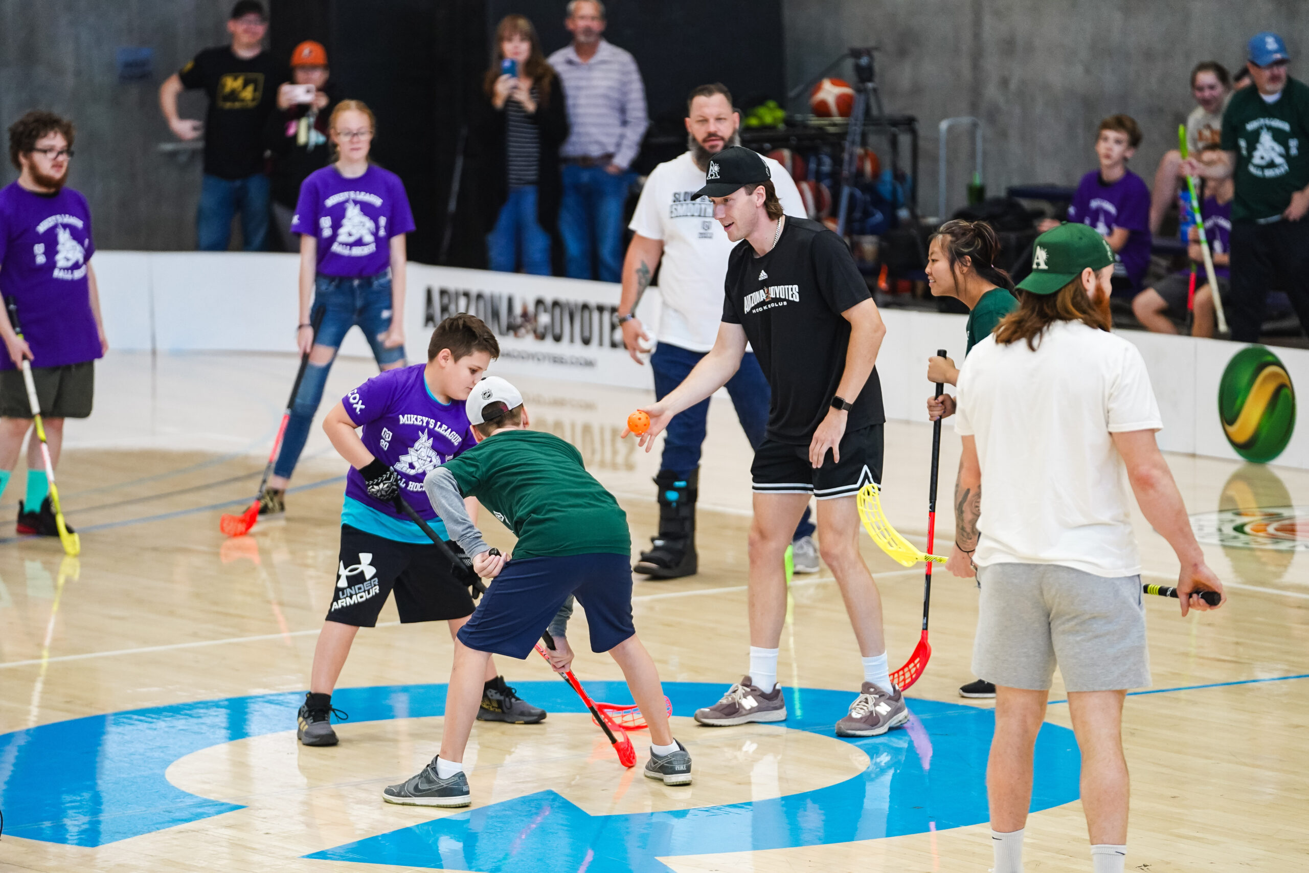 Street hockey with Arizona Coyotes players